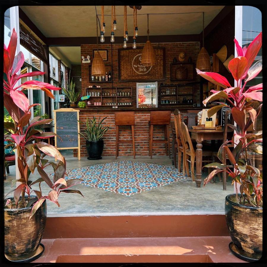 The Happy Bird B&B 호이안 외부 사진